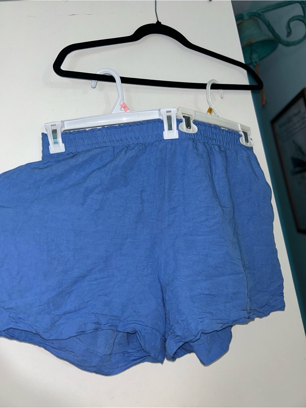 H&M light linen shorts